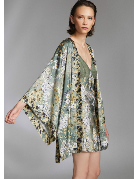 Bonjour Madame 1211 Women's Robe — wholesale for boutiques