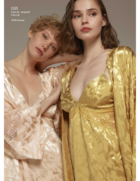 Bonjour Madame 1335 Women's Robe — wholesale for boutiques