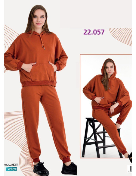 Lady 22057 Tracksuit (M+L+XL+2XL+3XL) — factory-direct from Turkey