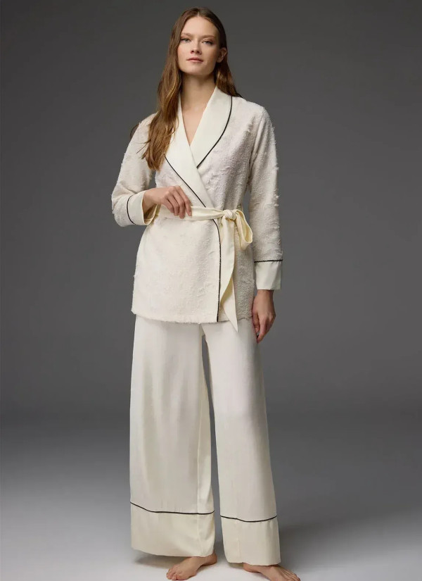Bonjour Madame 1816 Ekru Robe Set — Turkish factory wholesale