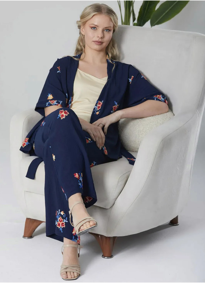 Комплект с Брюками 3-йка (L+XL+2XL) IPEKMOOD 2418 — купить оптом из Турции