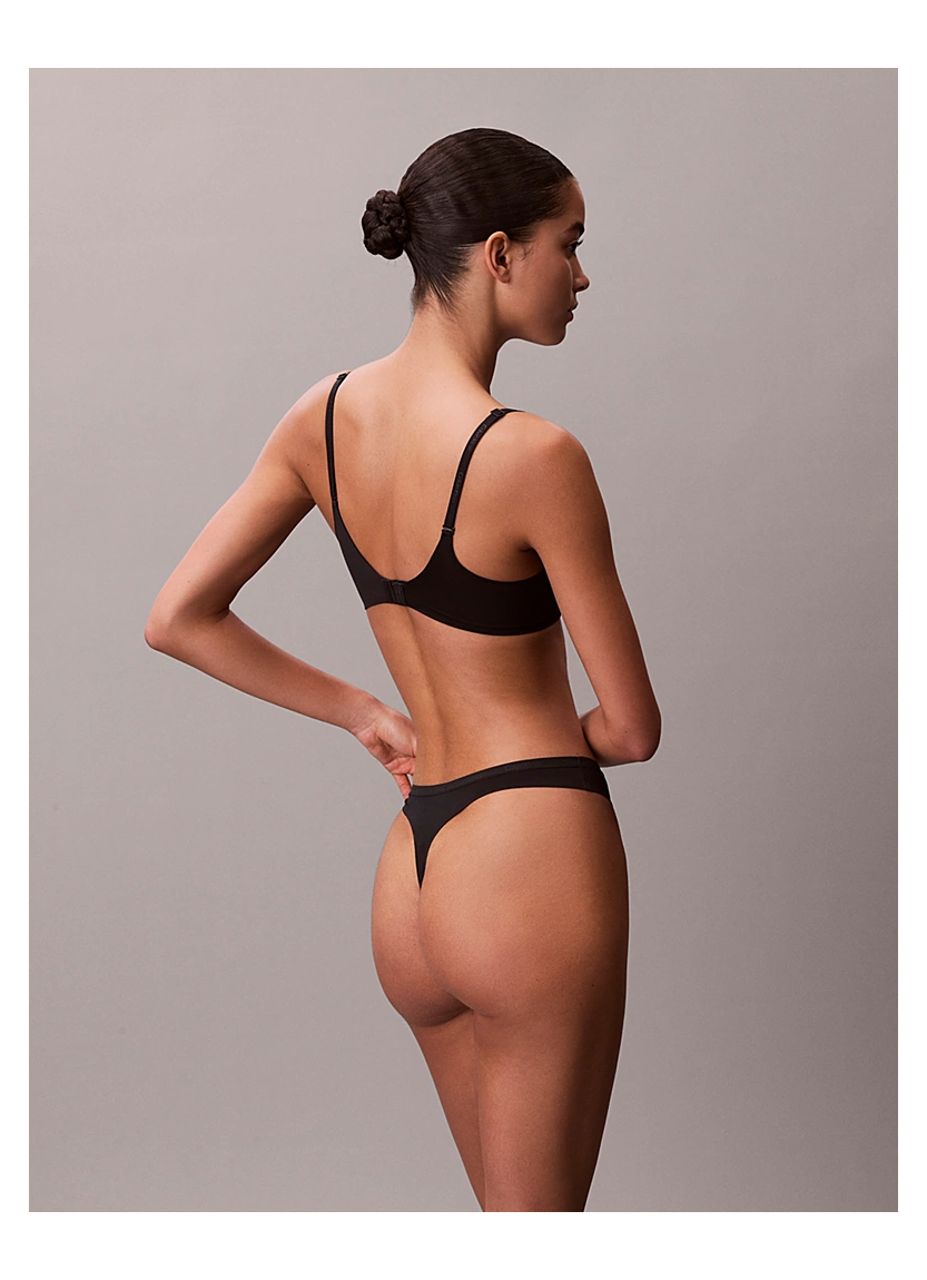 Бюстгальтер Perfectly Fit пуш-ап с глубоким вырезом Calvin Klein Calvin Klein LV00QF7315 BLACK — фабричная коллекция оптом