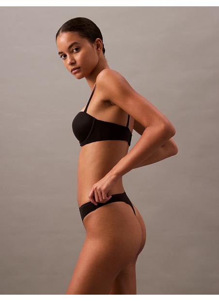 Стринги Perfectly Fit Calvin Klein Calvin Klein LV00QF7820 BLACK — прямые поставки из Турции