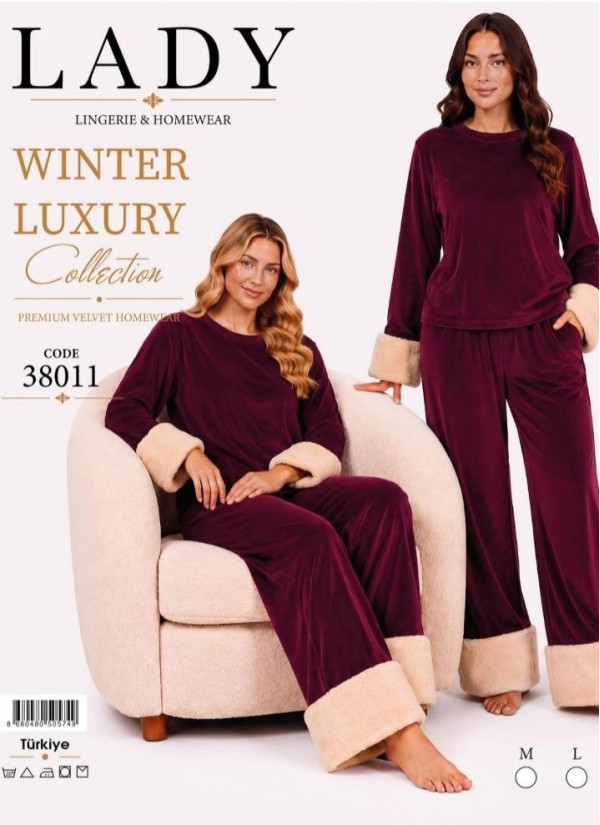 Women’s Velvet Pajama Set with Faux Fur Trim (M+L+XL) Lady