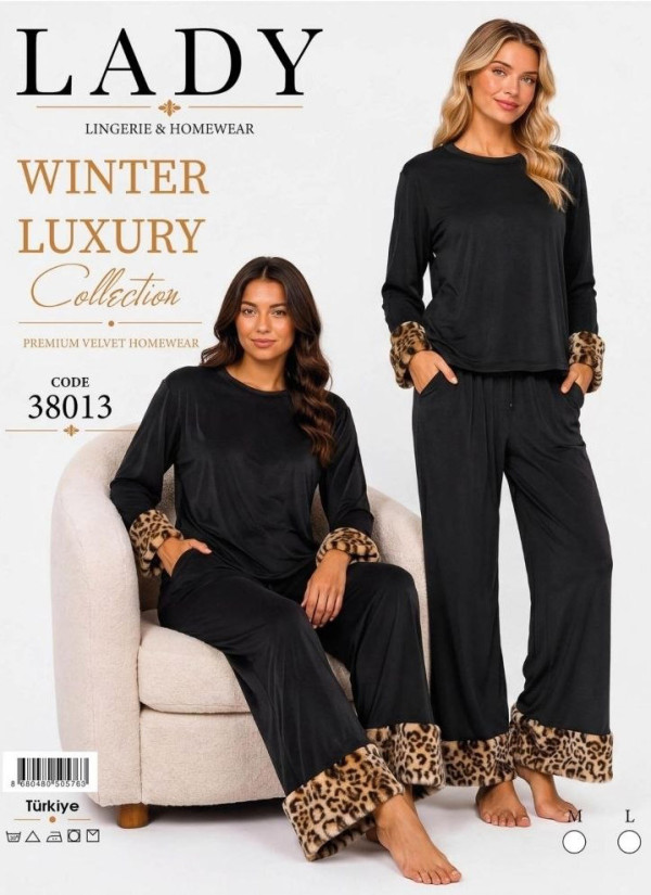 Women’s Velvet Pajama Set with Faux Fur Trim (M+L+XL) Lady