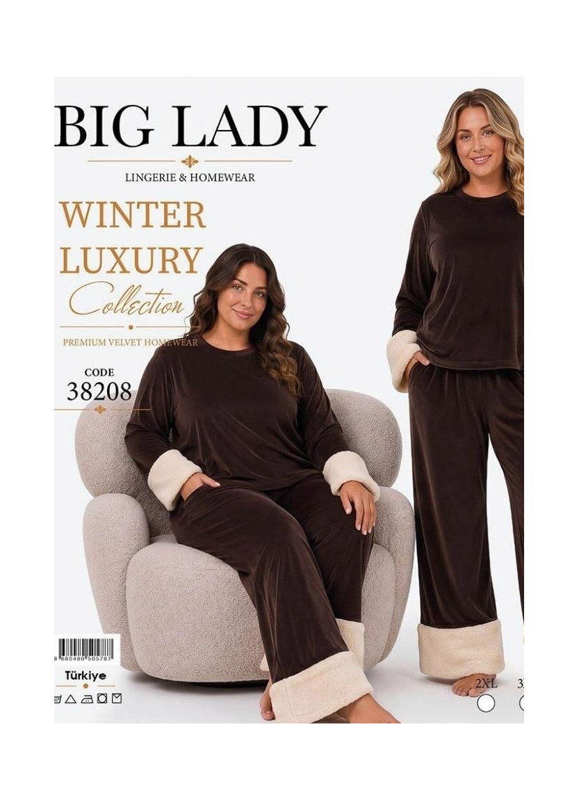 Women’s Velvet Pajama Set with Faux Fur Trim (2XL+3XL+4XL) Lady