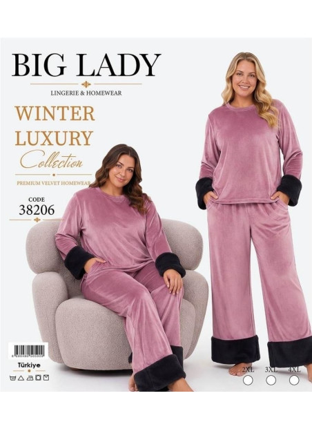Women’s Velvet Pajama Set with Faux Fur Trim (2XL+3XL+4XL) Lady